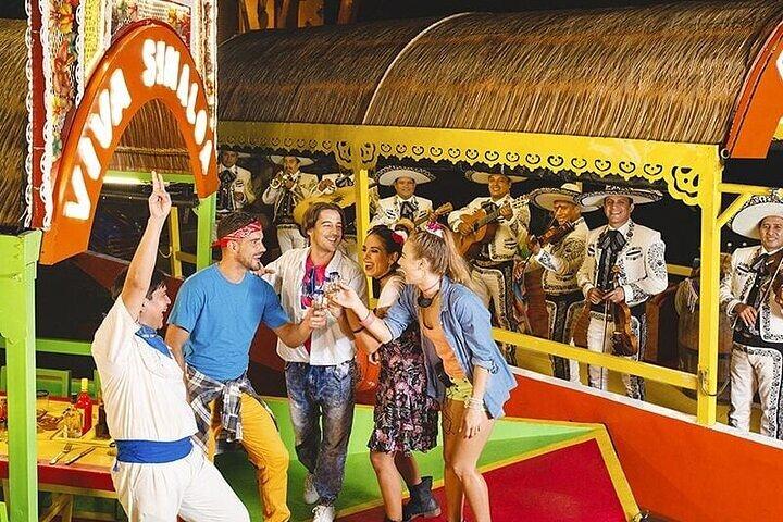 リビエラ・マヤ発Xoximilcoカンクンツアー：ディナー+ドリンク