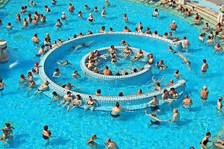 Entré till Szechenyi Spa i Budapest