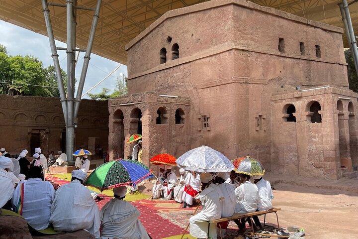 6Días 5Noches Tour a,Lalibela,Lejano,Depresión de Danakil, Erta Ale