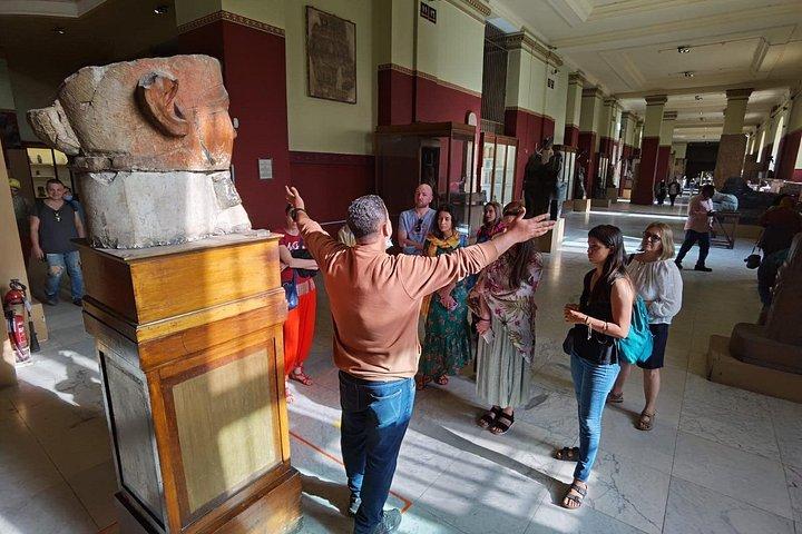 Private Guided Cairo Short Break To Egyptian Museum & Local Bazaar