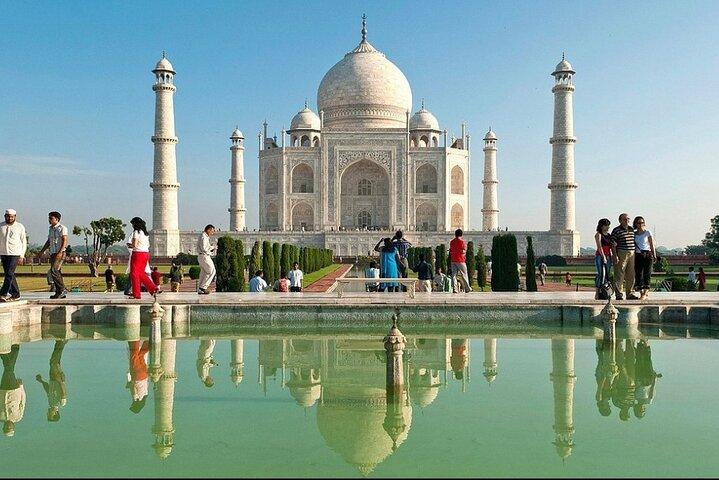 Privat Taj Mahal Tour med Gatimaan Express Train