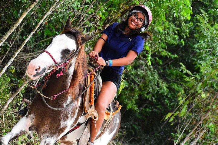 ATV (compartido), Paseos a caballo, Tirolesas y Cenote desde Cancún