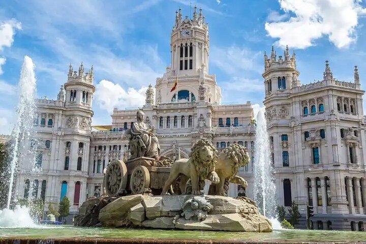 Visite de Madrid en tuk-tuk (90 minutes)