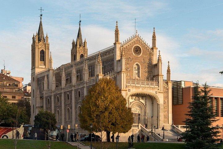 Tuk Tuk Tour Madrid 90 mins