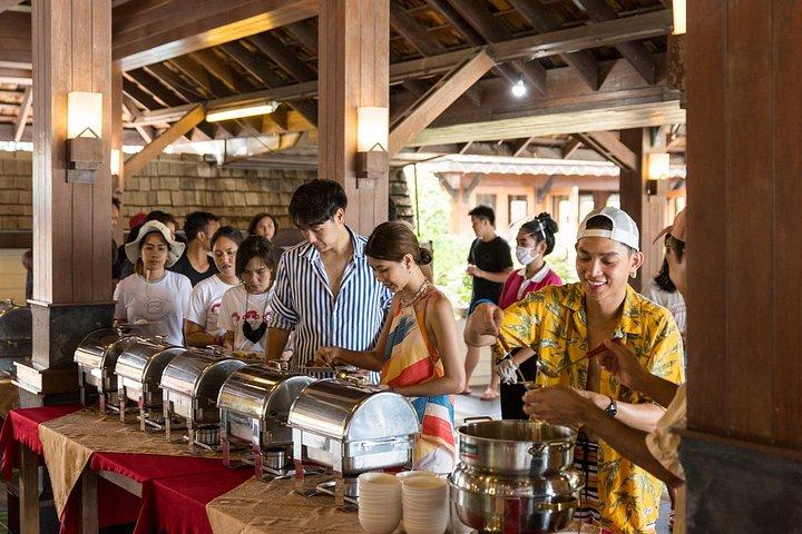 Tour Phi Phi, Maya et Île Bambou depuis Phuket avec déjeuner buffet