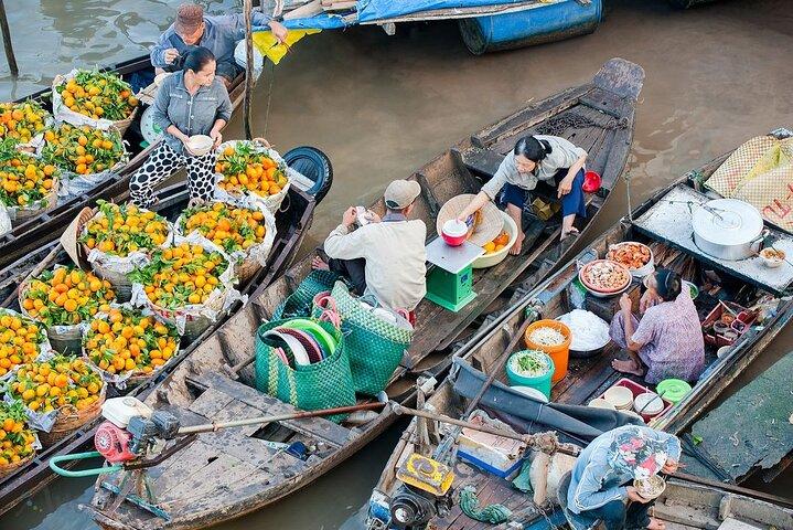Mercato galleggiante di lusso del Delta del Mekong per piccoli gruppi 2 giorni 1 notte