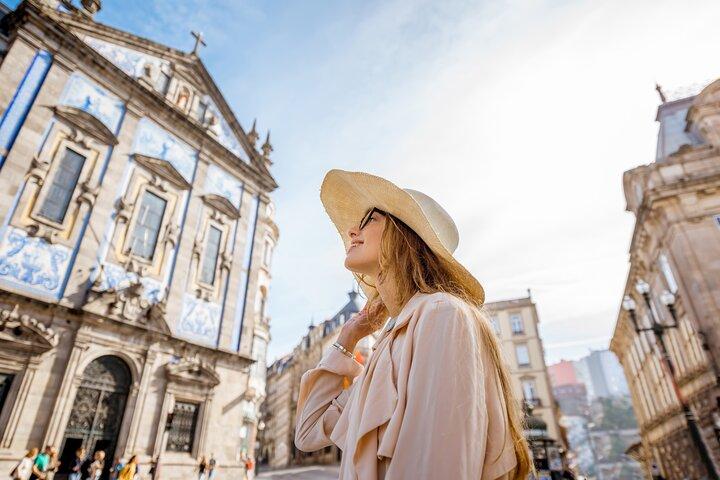 1日で巡る3都市：リスボンからポルト、ナザール、オビドス