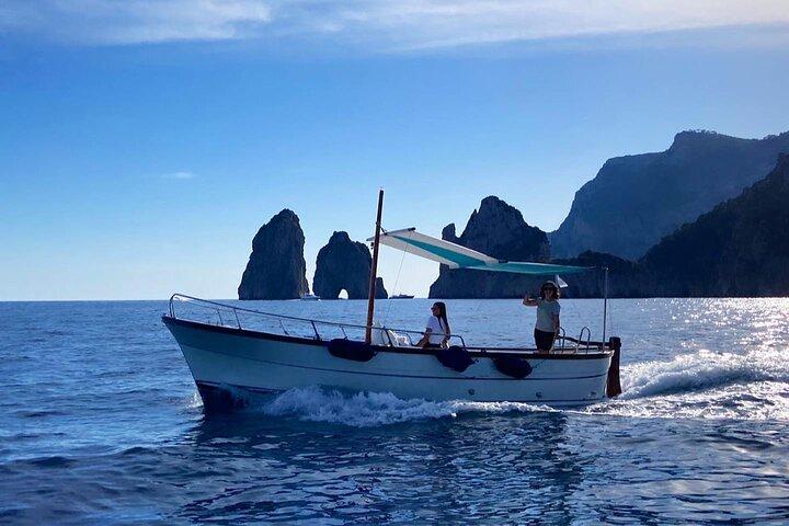Complete Private Guided Three-Hour Tour on the Capri Coast