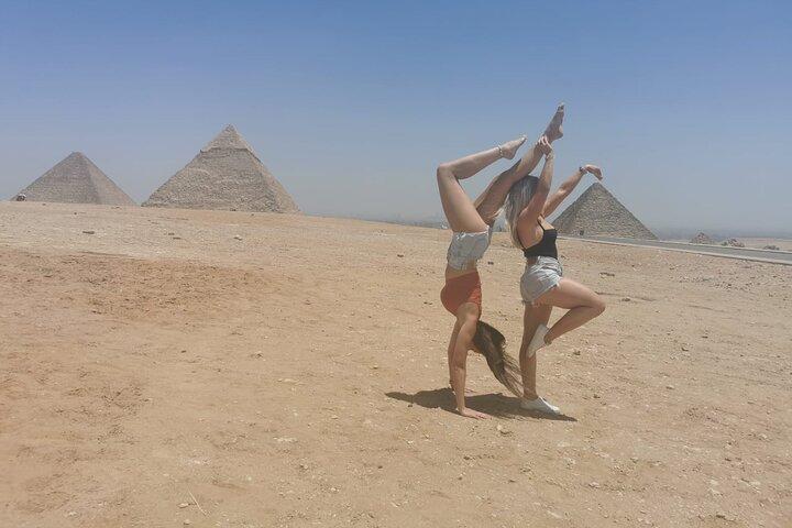 Egypte Excursie 4 Dagen Tour Piramides, Stadstour & Kamperen in de Witte Woestijn