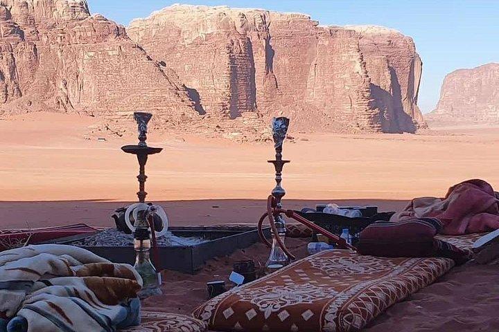 Private full day jeep tour in the desert