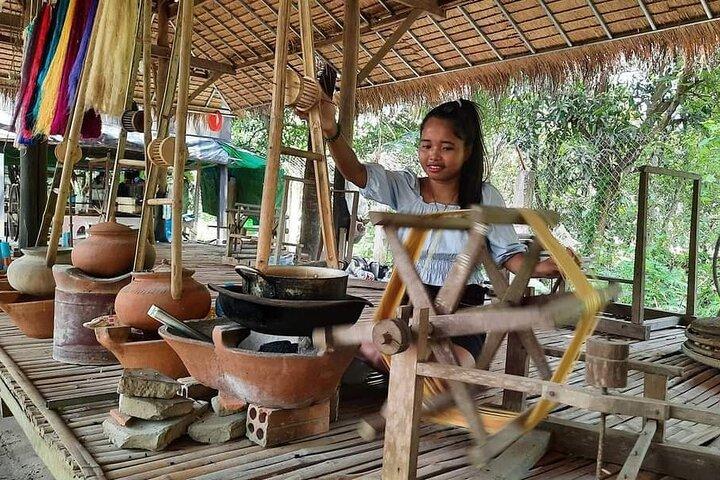 Phnom Penh : Halve dag stads- & Mekong eilandtour