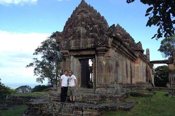 Explore os templos perdidos de Koh Ker & Beng Mealea