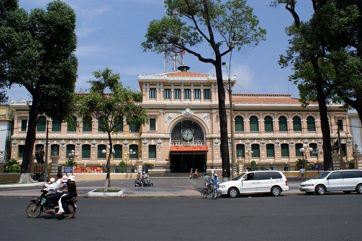 Excursão de meio dia pela cidade de Ho Chi Minh de jipe Explore o melhor de Saigon