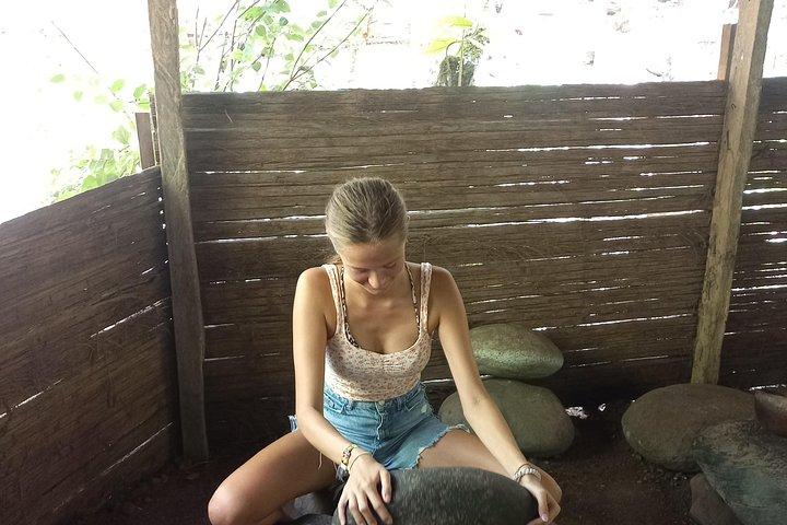 Bribri Magic Chocolate and Waterfall Experience