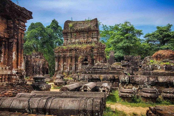 ジープでミーソン保護区を探索:ホイアン発半日アドベンチャー