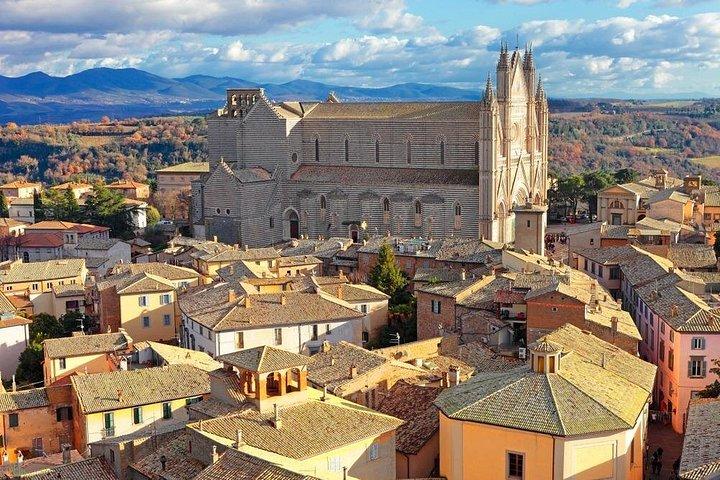シエナとオルヴィエート、ローマからの1日ツアー