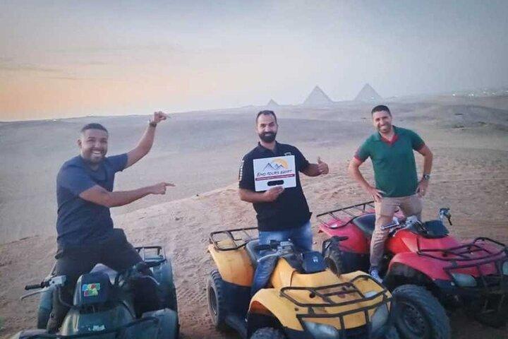 ATV-Quad-Radtour bei den Pyramiden von Gizeh
