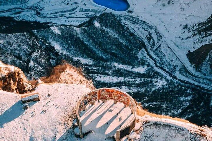 KAZBEGI GUDAURI ANANURI トビリシから日帰りグループツアー！