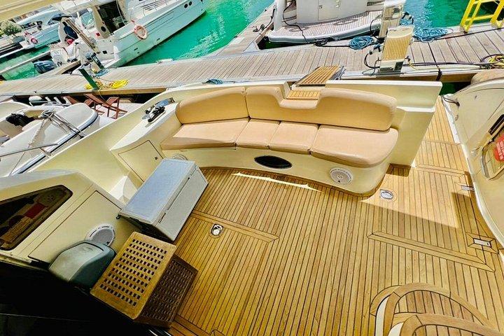 Privé luxe jachttour vanuit de jachthaven van Dubai