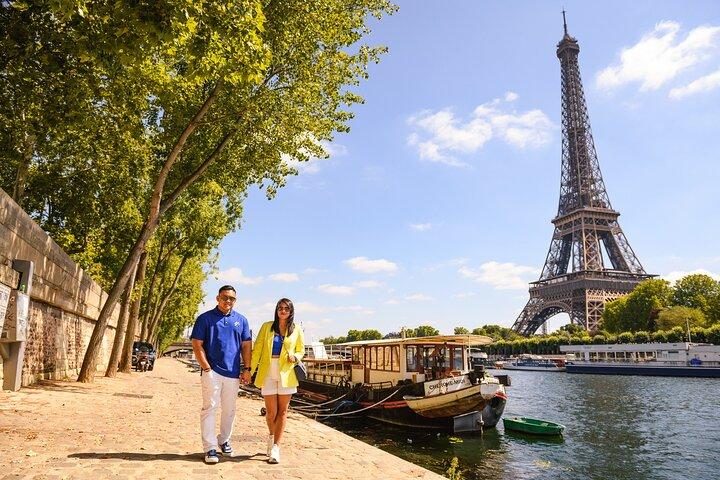 Eiffel Tower Photographer, Professional Photo shoot - Paris