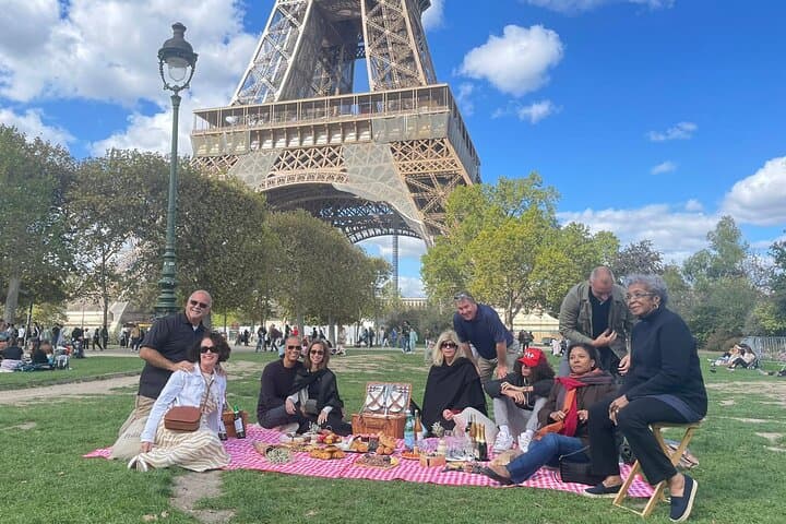 Parisian Picnic by the Eiffel Tower: a Tast of French Specials