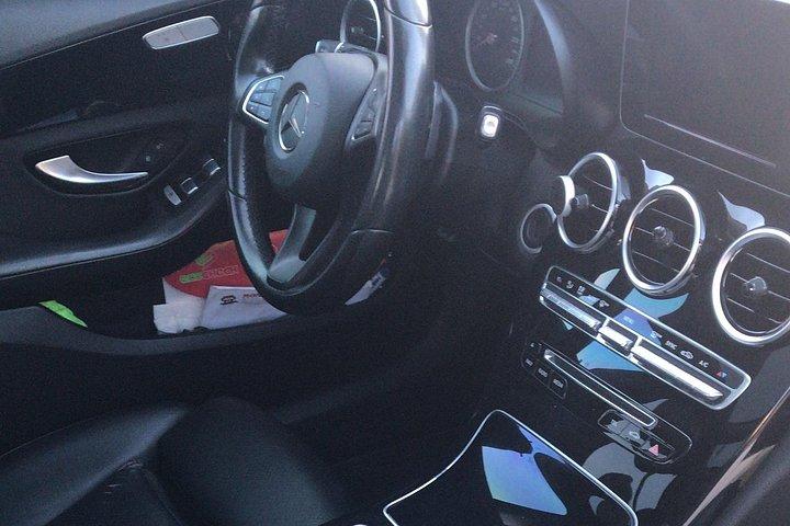 コリントス、ネメア、ミケーネ、ナフプリオを巡るメルセデスプライベートツアー