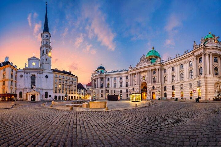 Vienna búsqueda del tesoro & Highlights tour a pie autoguiado
