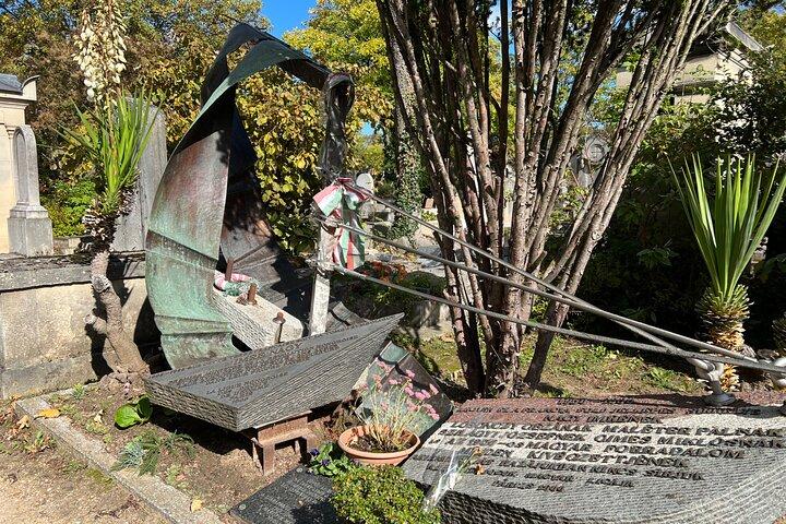 パリ：お化けペール ラシェーズ墓地のガイド付きツアー