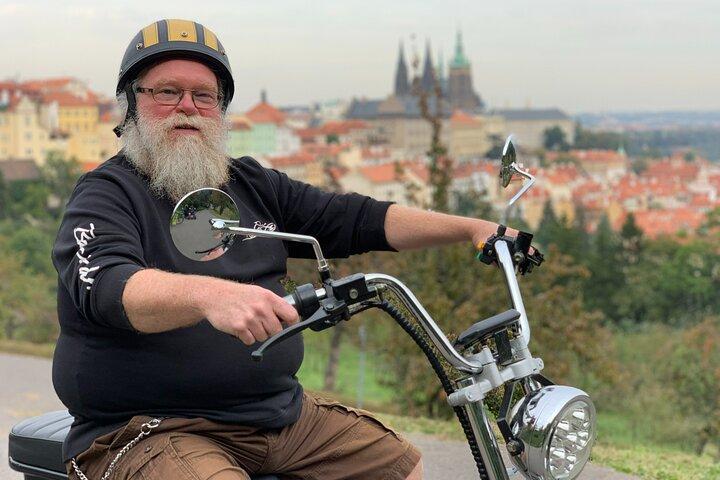 Prague Trike & e-Scooter Tour: Castle Viewpoints & Charles Bridge