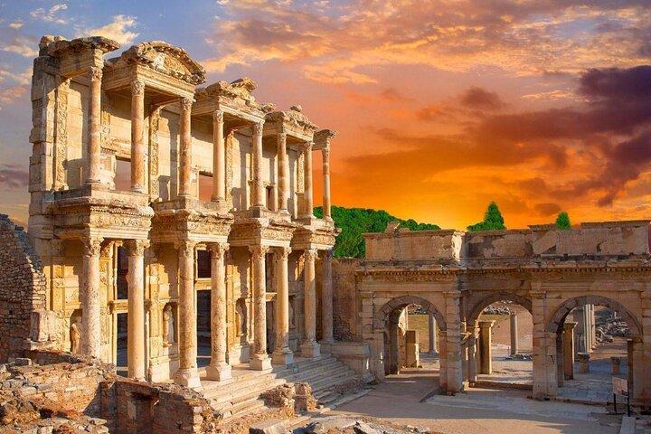 NO HIDDEN COSTS : Ephesus ,House of Mary Tours from Kusadasi Port (草田斯港からのマリアの家ツアー)