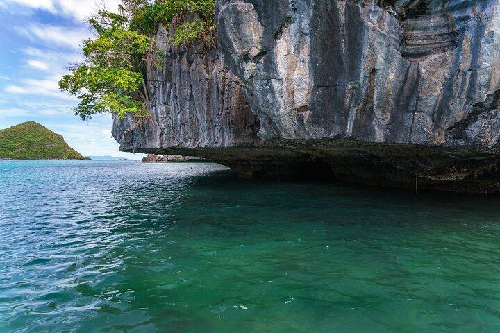 Full-Day Angthong Discovery Cruise from Koh Samui