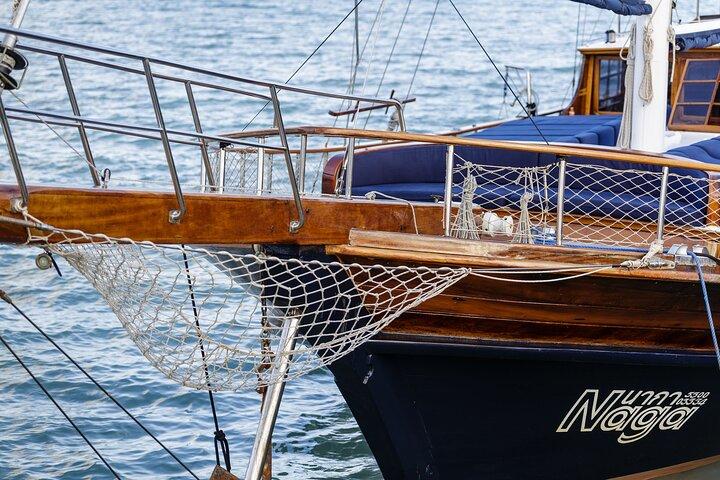 Full-Day Angthong Discovery Cruise from Koh Samui