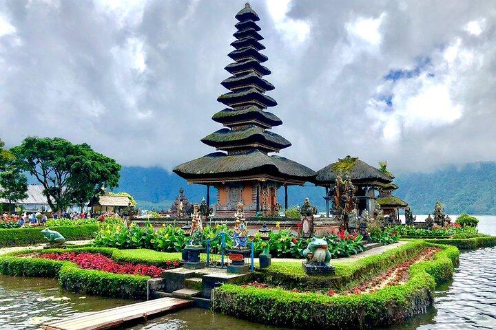 Banyumala Waterfall And Best Of North Bali Private Guided Tour