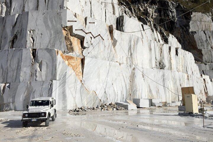 Visita a la cantera y museo de mármol de Carrara