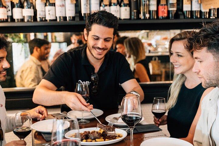 Madrid Lokale Tapas, Weinbars und Flamenco-Show