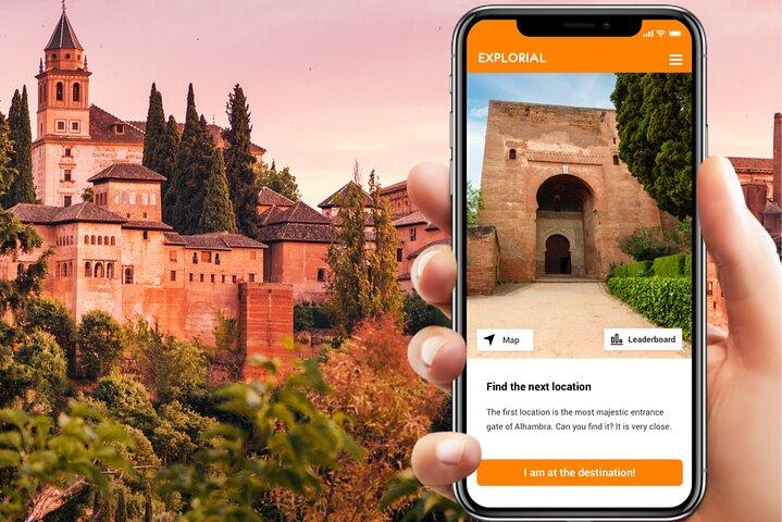 Granada :Caccia al tesoro "Alhambra" e visite guidate