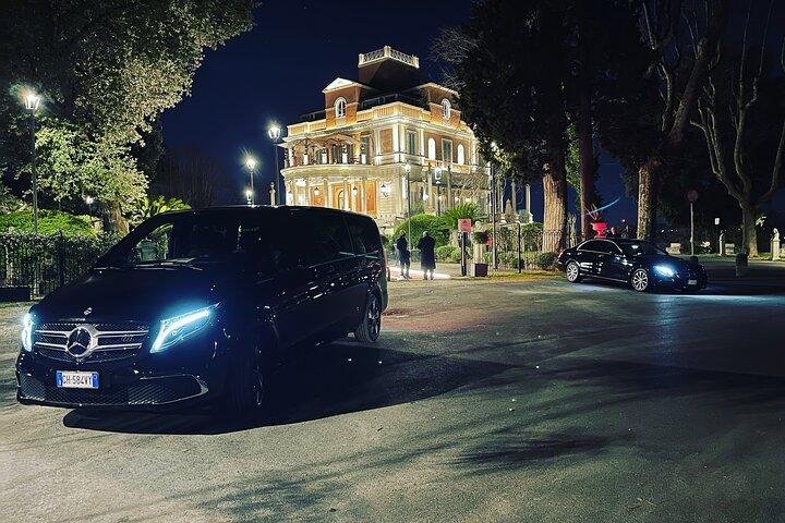 Privater Transfer vom Flughafen Fiumicino in die Stadt Rom.