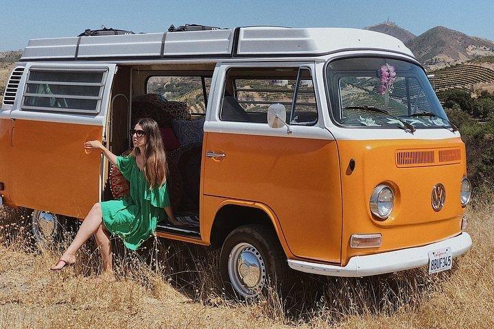 Excursión compartida Vintage VW Hippie a Malibú con degustación de vinos