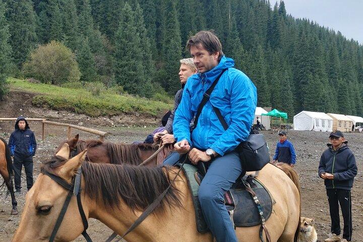 Tour a caballo
