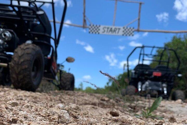 Buggy Kart Racing in het dorp Mfufuma
