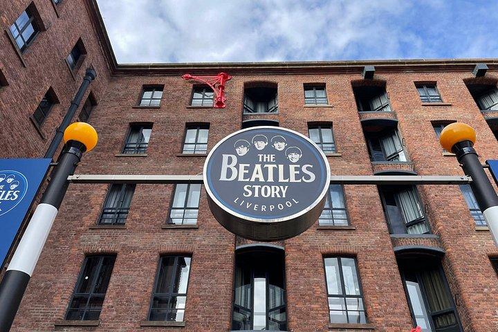 Beatles Guided Walking Tour in Liverpool