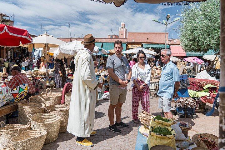 Visita turística partilhada a Marraquexe com guia licenciado