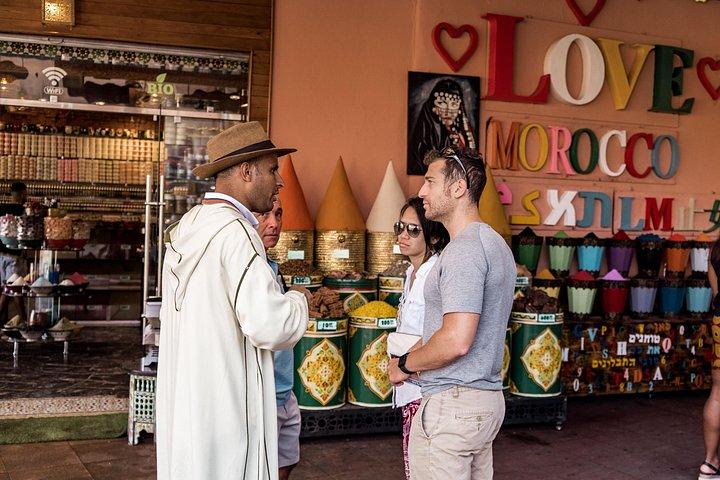 Visita turística partilhada a Marraquexe com guia licenciado