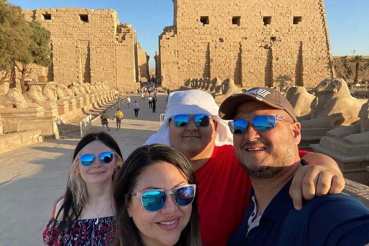 Eén pakket Luxor heteluchtballon met Luxor Full Day Tour