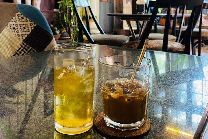 ハノイ フレンチ クォーター: コーヒーとストーリー
