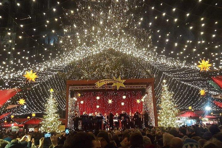 ドイツのケルシュ クリスマス マーケットへのプライベート ツアー