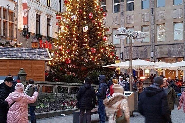 ドイツのケルシュ クリスマス マーケットへのプライベート ツアー
