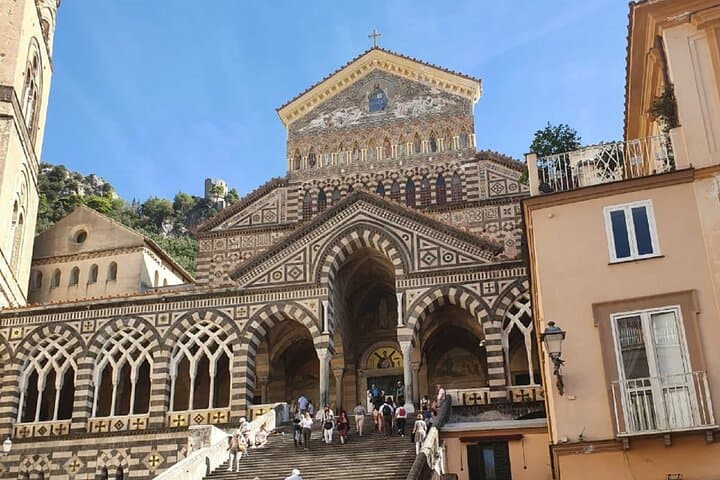 Positano and Amalfi Guided Tour by Sea from Naples