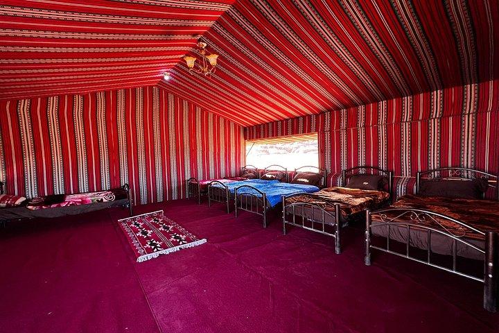 4h Jeep Tour + Bedouin Night (Dinner & Breakfast)