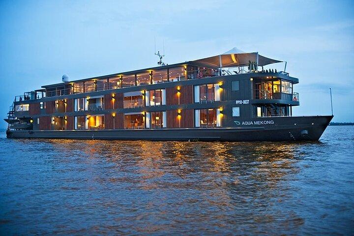 Phnom Penh Highlights Day Tour från River Cruise Port